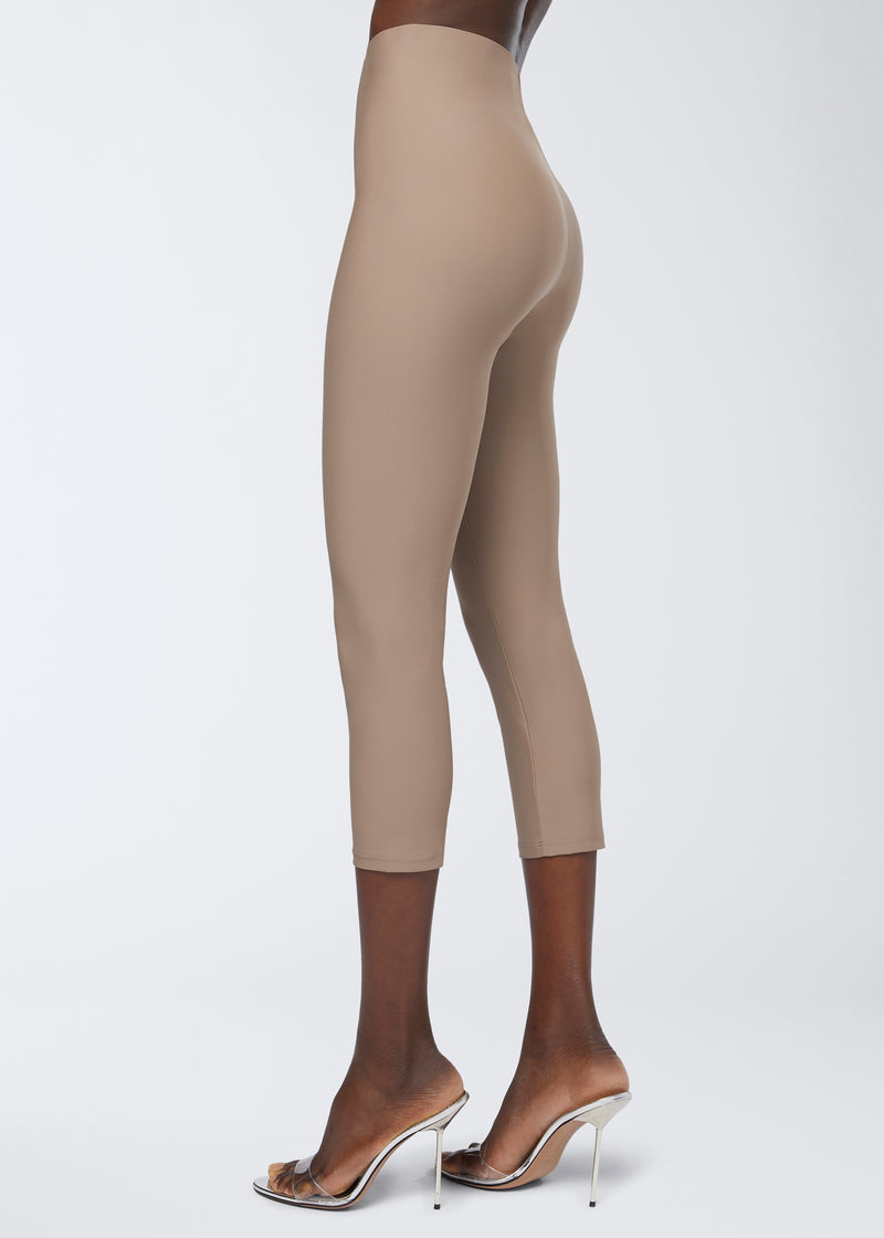 New Holly Capri Capri Leggings