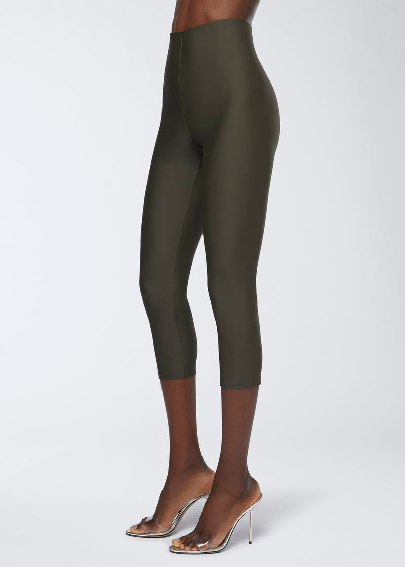 New Holly Capri Capri Leggings